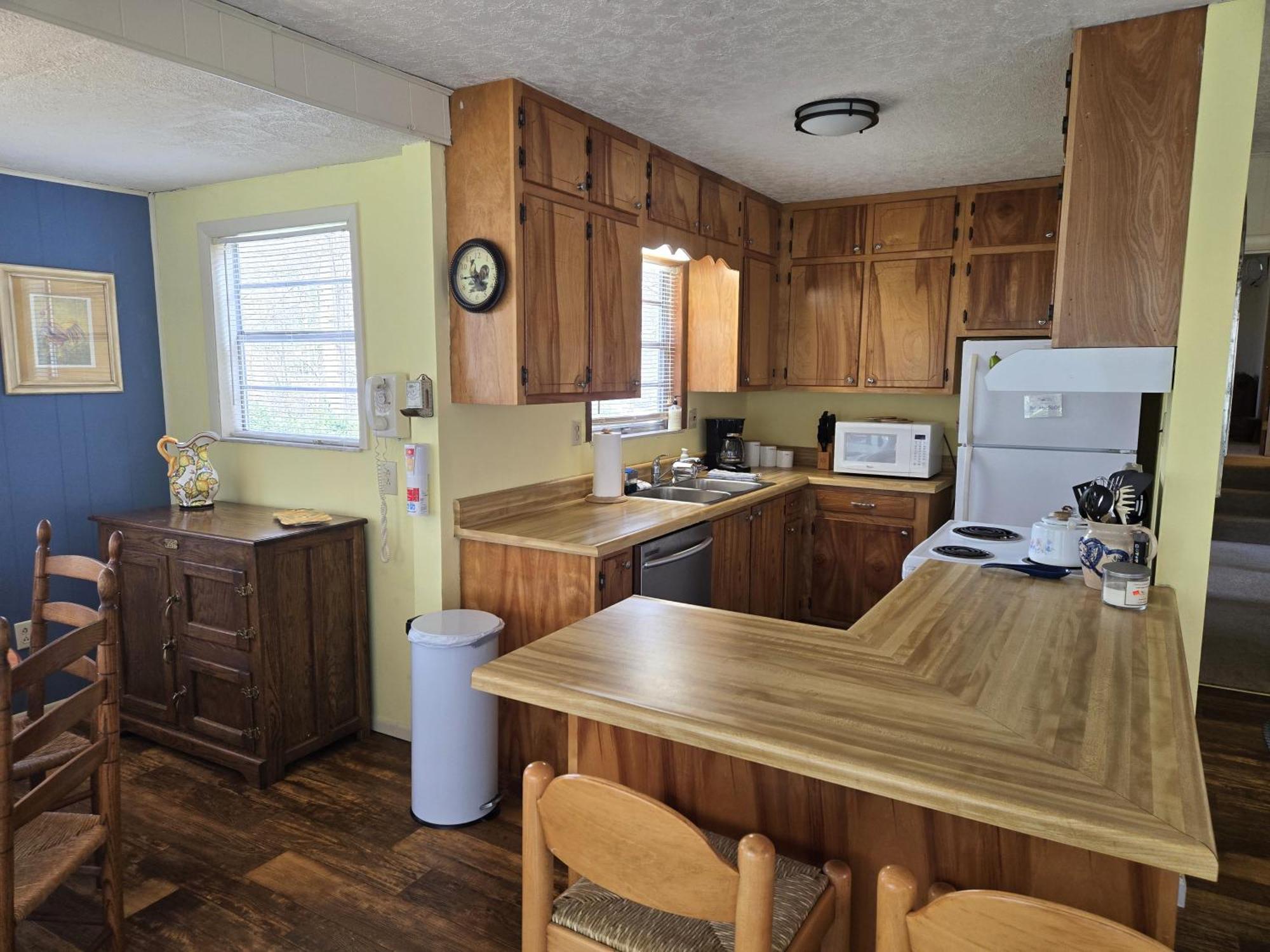 Bryson City Creekside Home With Hot Tub- 3 Bedroom-2 Bath Home 외부 사진